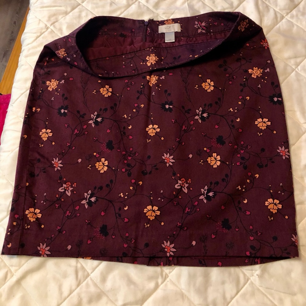Sweet burgundy mini